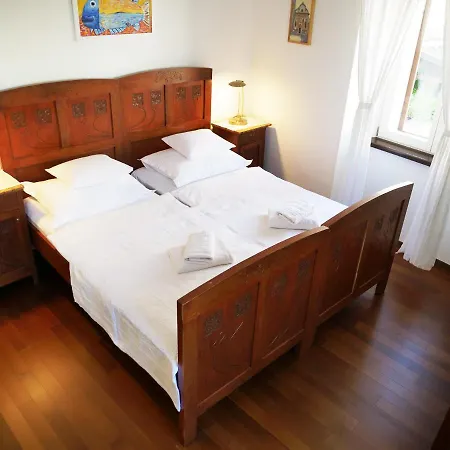 Апартаменты Novak Bonaparte - Hvar Center Хвар