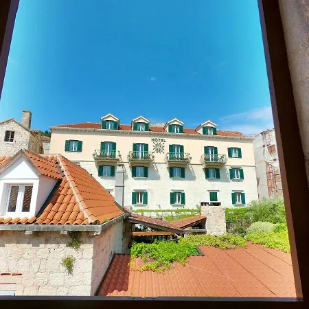 Novak Bonaparte - Hvar Center *