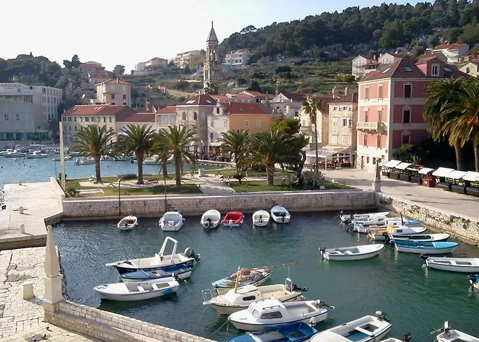 Novak Bonaparte - Hvar Center