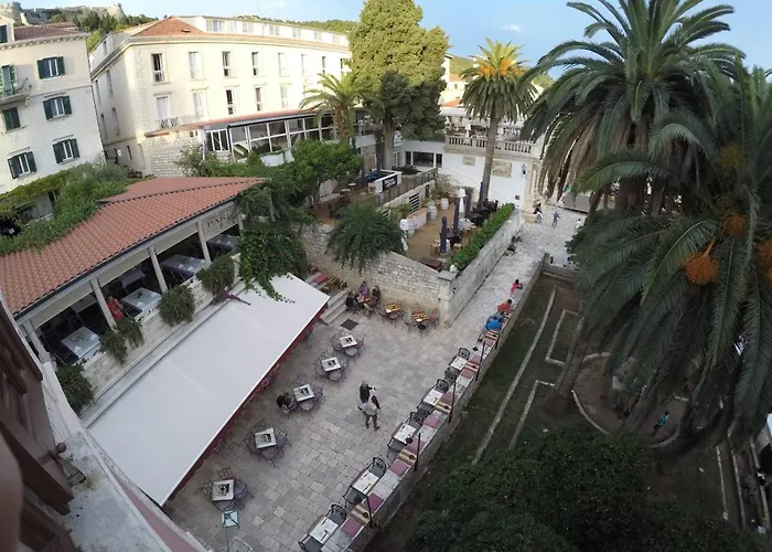 Novak Bonaparte - Hvar Center